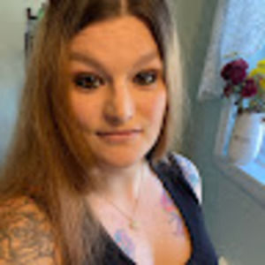 Meet your Posher, Brittney